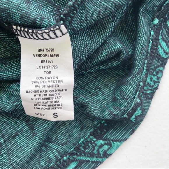 BKE - Buckle all over floral tank - Picture 7 of 8